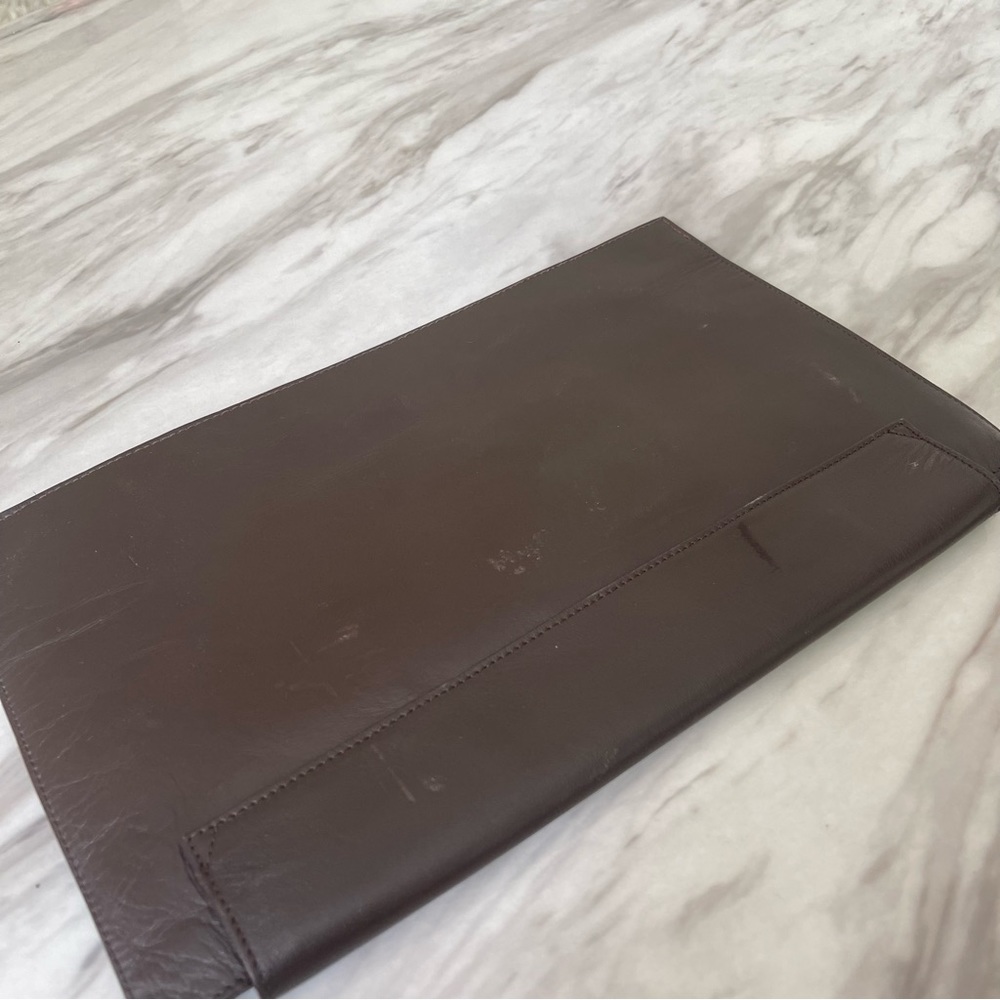 Rare GUCCI Metal Trim Brown Envelope Bag with Shoulder Strap - Picture 15 of 16